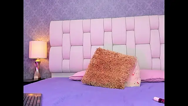 Snapshot of sophiaa10 chatting on March 10, 2026, 7:08 pm sophiaa10 online show from March 10, 2026, 7:08 pm