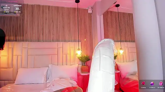 Ravenn21x online show from March 5, 2026, 11:39 am