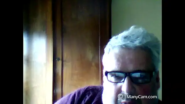Snapshot of swichcassanesi chatting on March 31, 2026, 1:00 pm swichcassanesi online show from March 31, 2026, 1:00 pm