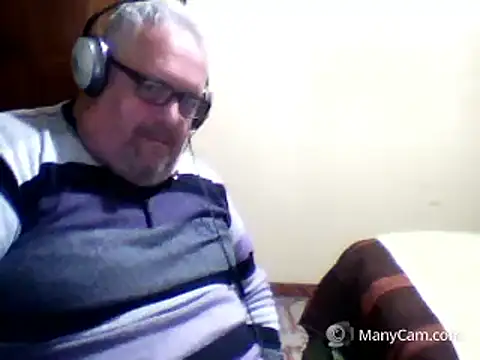 Snapshot of swichcassanesi chatting on April 15, 2026, 7:58 pm swichcassanesi online show from April 15, 2026, 7:58 pm