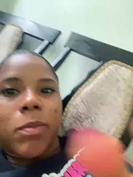 LIA PARKERR online show from April 30, 2026, 9:30 pm
