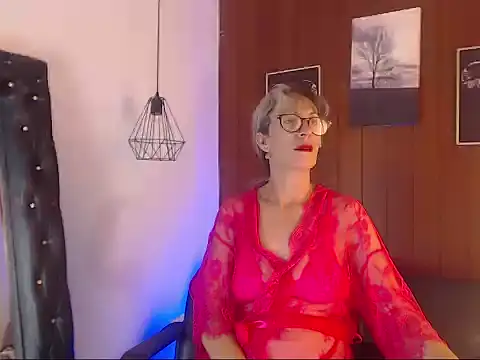 laurasofia45 online show from February 27, 2026, 3:39 am