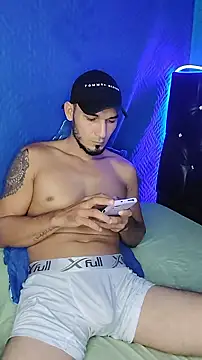 junior men22 online show from February 9, 2026, 12:20 pm