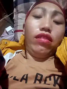 hot-luna- online show from February 10, 2026, 10:03 pm