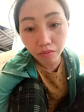 hot-luna- online show from February 22, 2026, 9:52 am