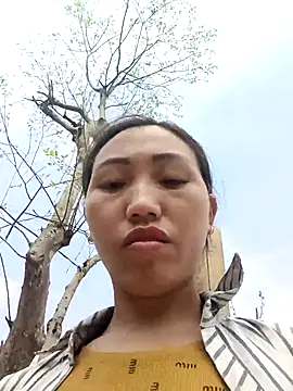 hot-luna- online show from March 2, 2026, 5:08 am