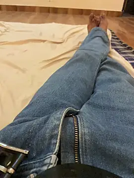 Indian-gentleman teen online show from April 15, 2026, 8:09 pm