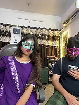pooja sexy79 online show from June 5, 2026, 8:03 pm