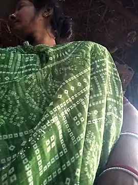 Hotty raghni online show from March 14, 2026, 2:17 am