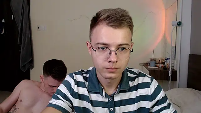 NikiKerryCum online show from August 7, 2026, 12:51 pm