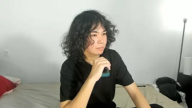 Snapshot of Gentle_Flash chatting on May 7, 2026, 5:35 am Gentle Flash online show from May 7, 2026, 5:35 am