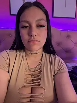 Snapshot of Miia__Taylor chatting on June 27, 2026, 3:11 am Miia Taylor online show from June 27, 2026, 3:11 am