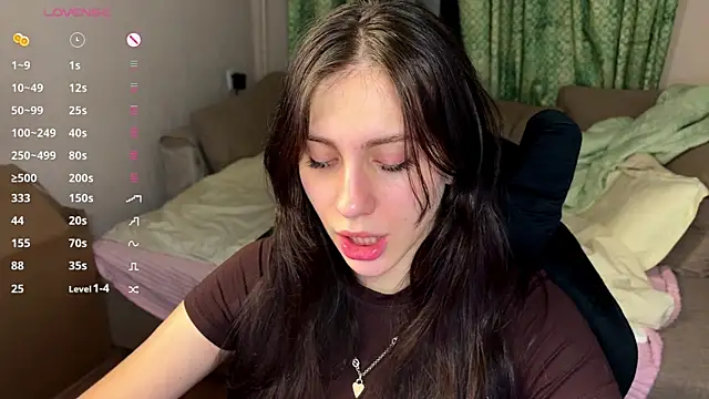 Snapshot of lunawho chatting on May 24, 2026, 8:14 pm lunawho online show from May 24, 2026, 8:14 pm