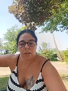 pulpeuse64 online show from July 14, 2026, 8:08 am