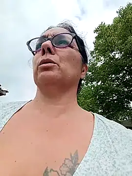 pulpeuse64 online show from July 30, 2026, 1:54 pm