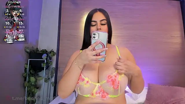 Brianna monroe online show from June 25, 2026, 3:16 pm