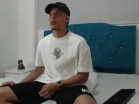 Noah Blackk online show from March 15, 2026, 3:07 pm