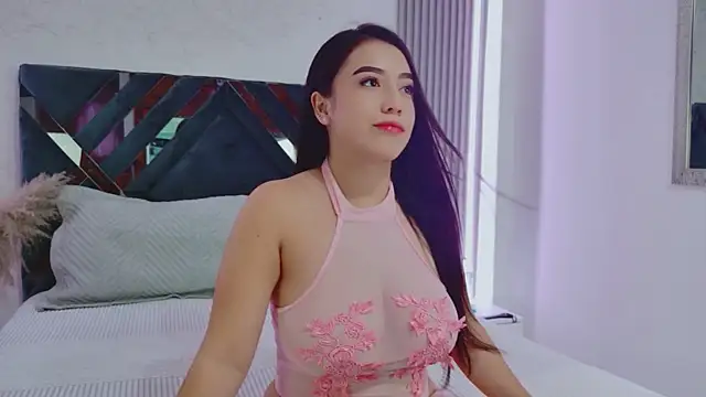 Snapshot of AmyTorres_ chatting on June 17, 2026, 3:35 pm AmyTorres online show from June 17, 2026, 3:35 pm