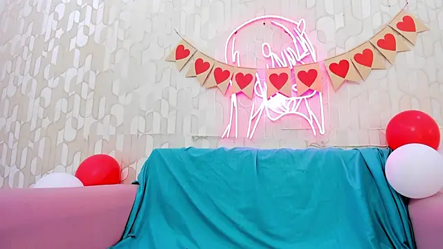 natasha and zoe online show from February 15, 2026, 11:41 am