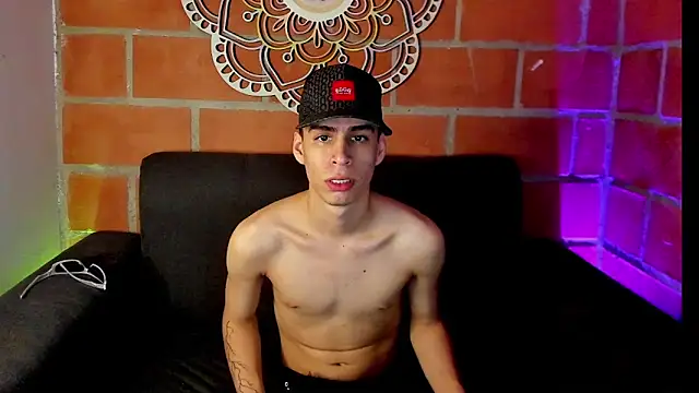 juan posada online show from March 11, 2026, 2:28 am