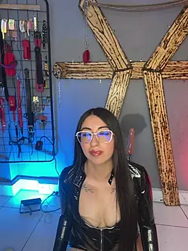 Snapshot of Miss_Electra_and_Iris chatting on July 31, 2026, 8:30 pm Miss Electra and Iris online show from July 31, 2026, 8:30 pm