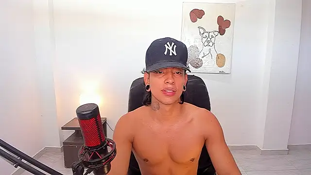 Snapshot of paisa_hotx chatting on February 26, 2026, 3:55 pm paisa hotx online show from February 26, 2026, 3:55 pm