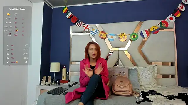 Snapshot of Sara_Evaanns chatting on June 20, 2026, 12:30 pm Sara Evaanns online show from June 20, 2026, 12:30 pm