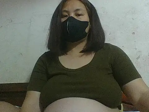 TinaLei online show from March 6, 2026, 1:02 am