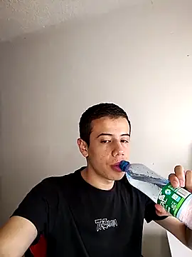 jac0b x online show from February 10, 2026, 6:06 am