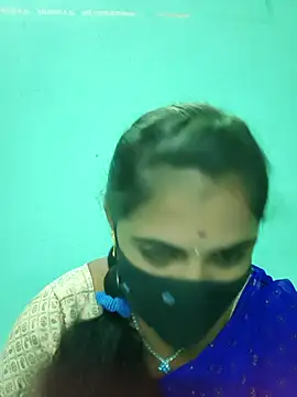 Tamil Hot Shana online show from May 2, 2026, 7:35 am