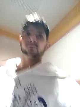 mineiropausudo20 online show from February 5, 2026, 9:36 am