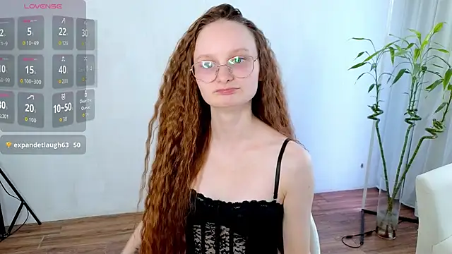 Snapshot of _EliDream chatting on May 8, 2026, 9:47 am EliDream online show from May 8, 2026, 9:47 am