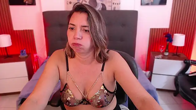 Snapshot of milfsecret69 chatting on May 11, 2026, 2:45 pm milfsecret69 online show from May 11, 2026, 2:45 pm