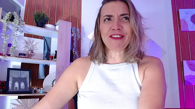 milfsecret69 online show from July 31, 2026, 11:09 am