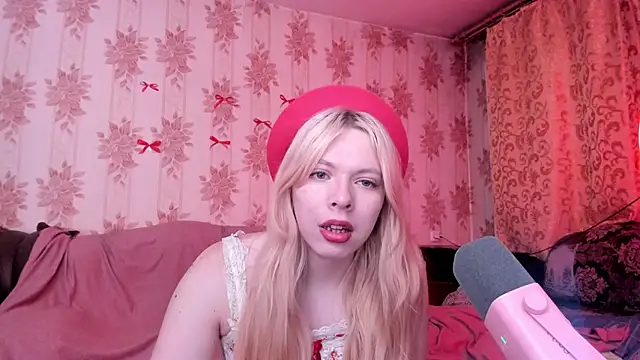 Snapshot of Cutie_Bambi chatting on March 5, 2026, 11:06 am Cutie Bambi online show from March 5, 2026, 11:06 am