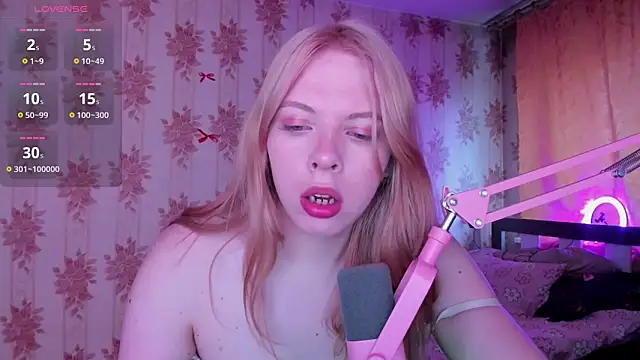 Cutie Bambi online show from June 19, 2026, 12:09 pm