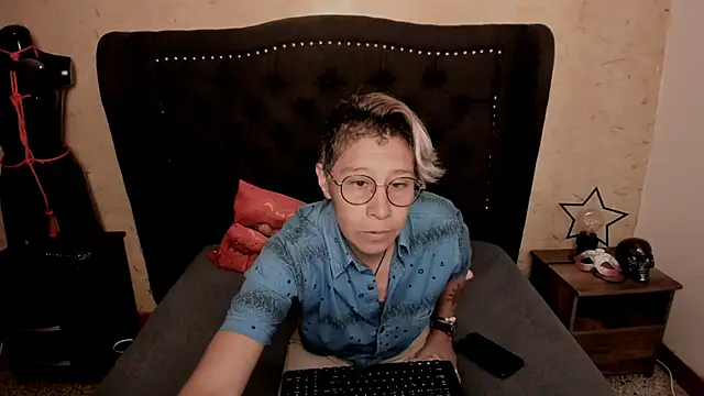 Kali Panther online show from February 6, 2026, 12:30 pm