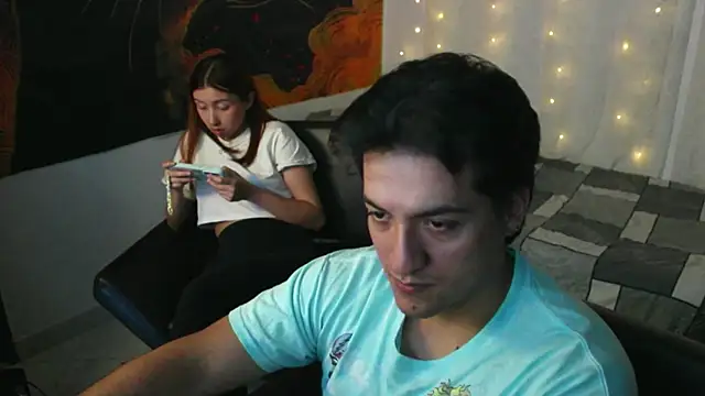 RoseSinsDonViktor online show from April 28, 2026, 8:36 pm