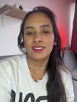 LunaHeat online show from March 7, 2026, 9:01 pm