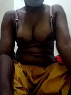 Toma7890 online show from February 23, 2026, 4:48 pm