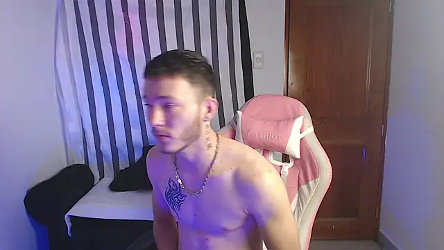 Ariana Esteban07 online show from March 7, 2026, 10:34 am