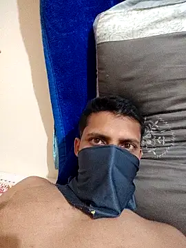 delvin92 online show from February 26, 2026, 6:18 pm