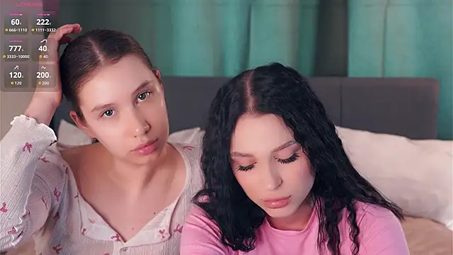 ZofiaSoshnik online show from March 11, 2026, 7:36 am