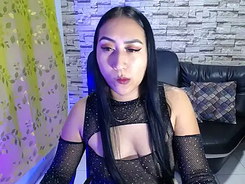 paula ross  online show from May 2, 2026, 11:32 pm
