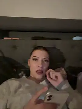 SofieKayla online show from February 7, 2026, 7:17 pm