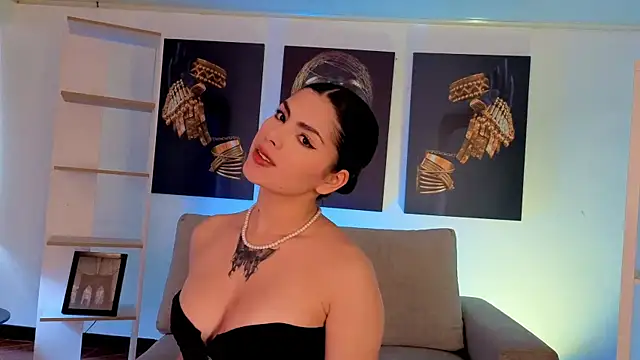 Snapshot of butterflyx39 chatting on June 19, 2026, 4:44 pm butterflyx39 online show from June 19, 2026, 4:44 pm