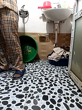 Tulip ii online show from March 10, 2026, 12:15 am