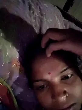 Snapshot of Gungun_thakur chatting on April 6, 2026, 10:00 pm Gungun thakur online show from April 6, 2026, 10:00 pm