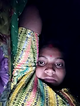 Snapshot of Gungun_thakur chatting on May 1, 2026, 10:03 pm Gungun thakur online show from May 1, 2026, 10:03 pm