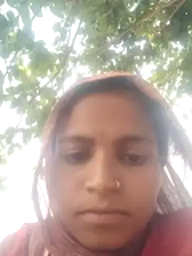 Snapshot of Gungun_thakur chatting on May 8, 2026, 7:14 am Gungun thakur online show from May 8, 2026, 7:14 am